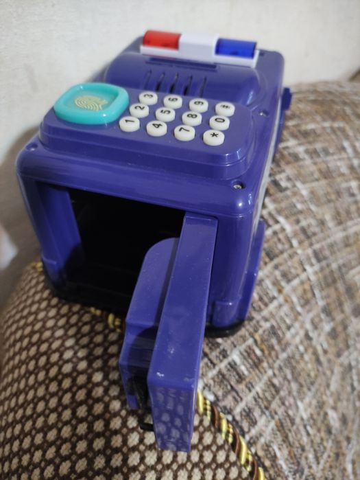 Сейф-копилка музыкальная игрушка