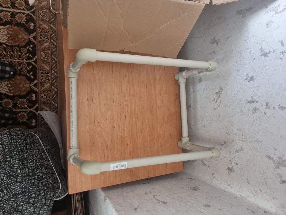 Лодка за захранка D18 със GPS 16точки