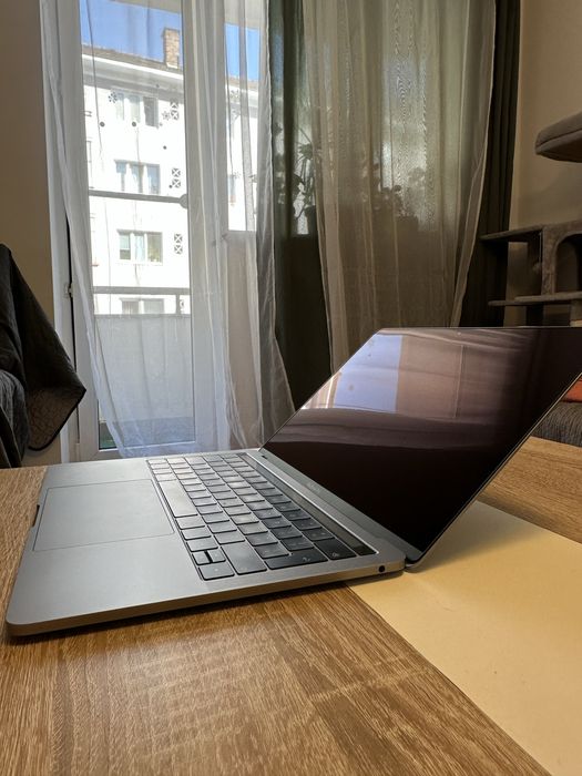 Macbook Pro 13inch A2159 ecran defect