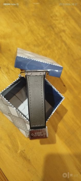 Часы HUBLOT новый