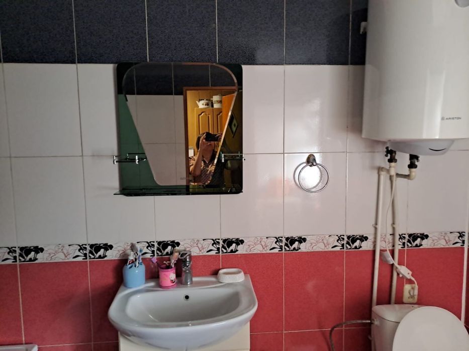 Продается полдома