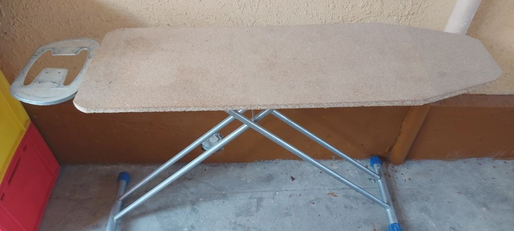 Dazmol doska sotiladi