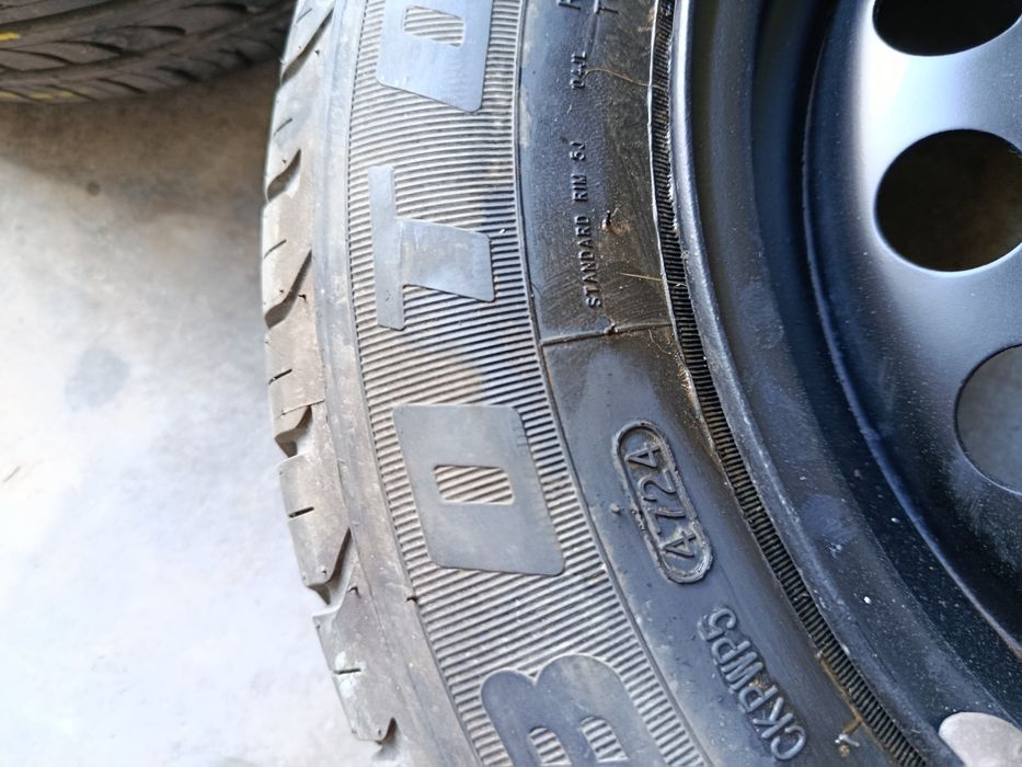 Летни гуми с джанти 14" 165/70/14