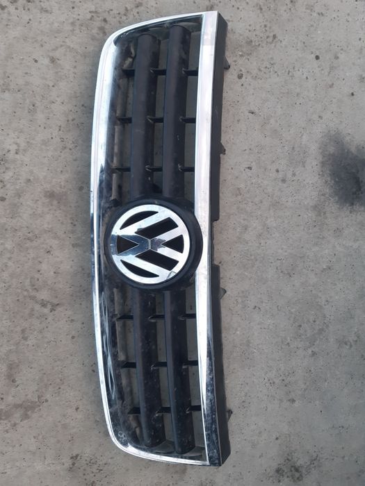 Portiere / aripa stanga/grila fata vw touareg 7L nonfacelift 2002-2006