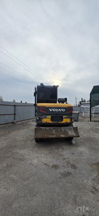 Volvo 60 sotiladi