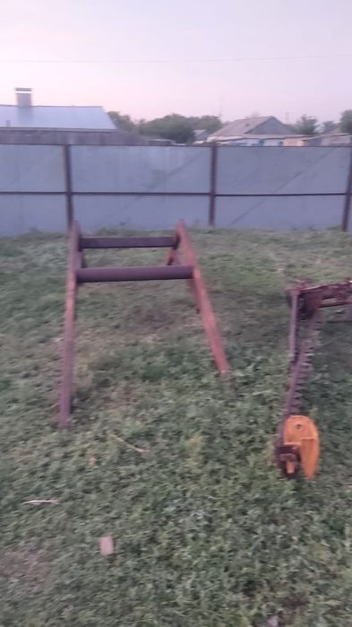 Трактор с камплектующими