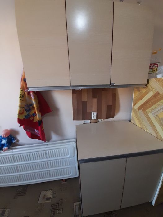 Продам кухонную гарнитуру