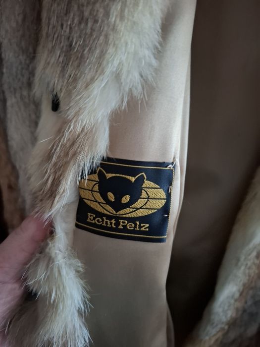 Haină Blană Naturală Vulpe Roșcată (Red Fox) cu Glugă | Lux | Germania