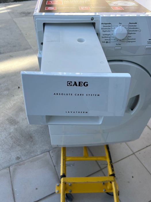 Сушилня AEG Lavamat -7кг,термопомпа,мод.Т65772144