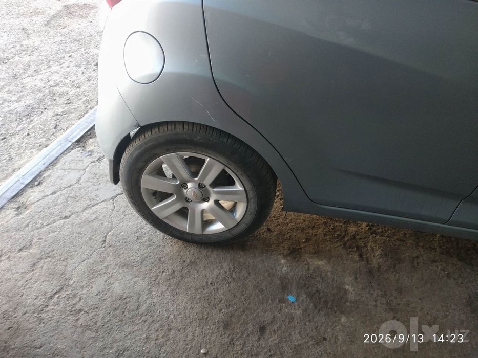 R 15. 65/185 диска балон сотилади