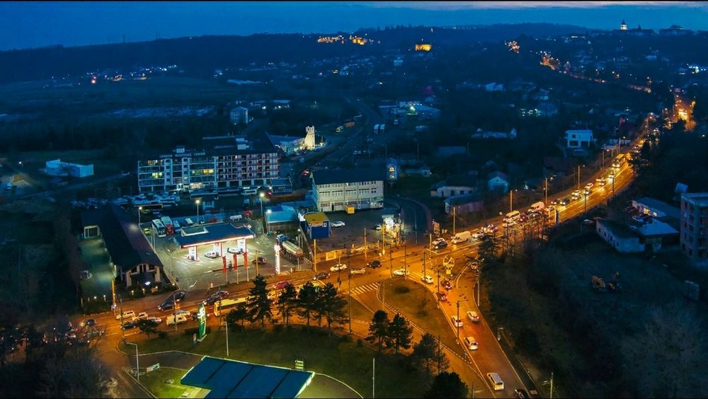 Vand apartamente 2 sau 3 camere bloc nou!