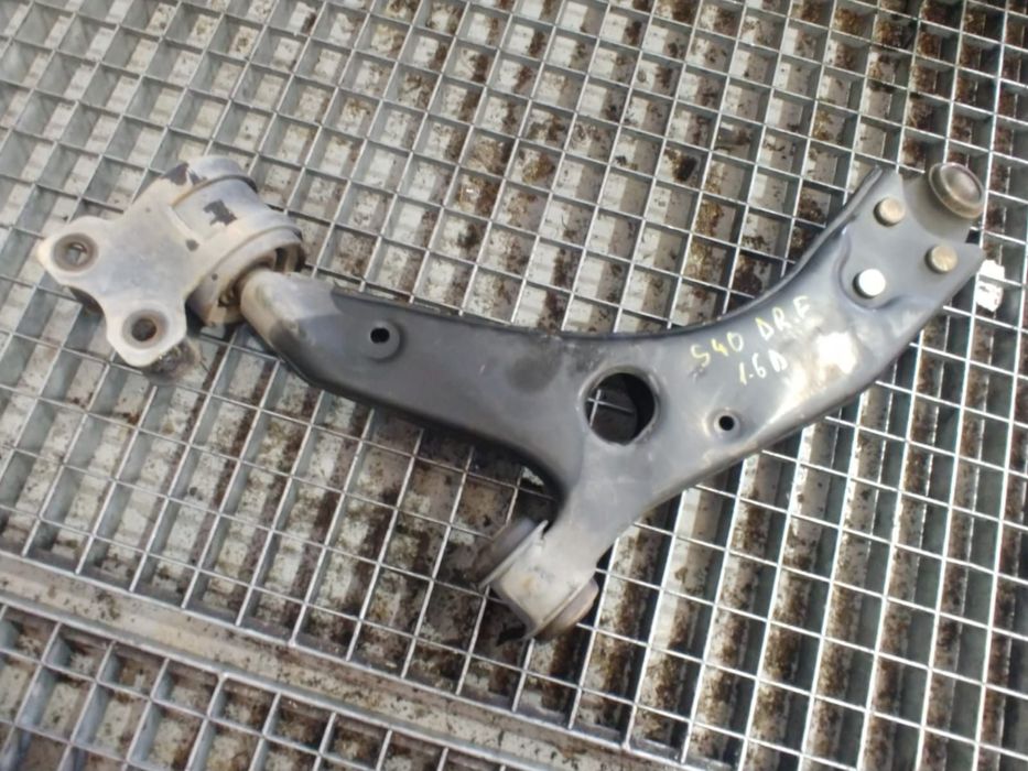 brat bascula dreapta fata 1.6 d volvo s40