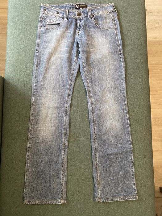 Продам джинсы