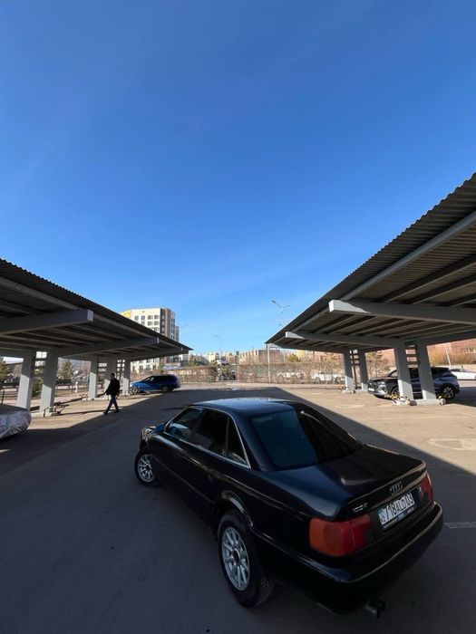 Прлдам Ауди А6 2.6