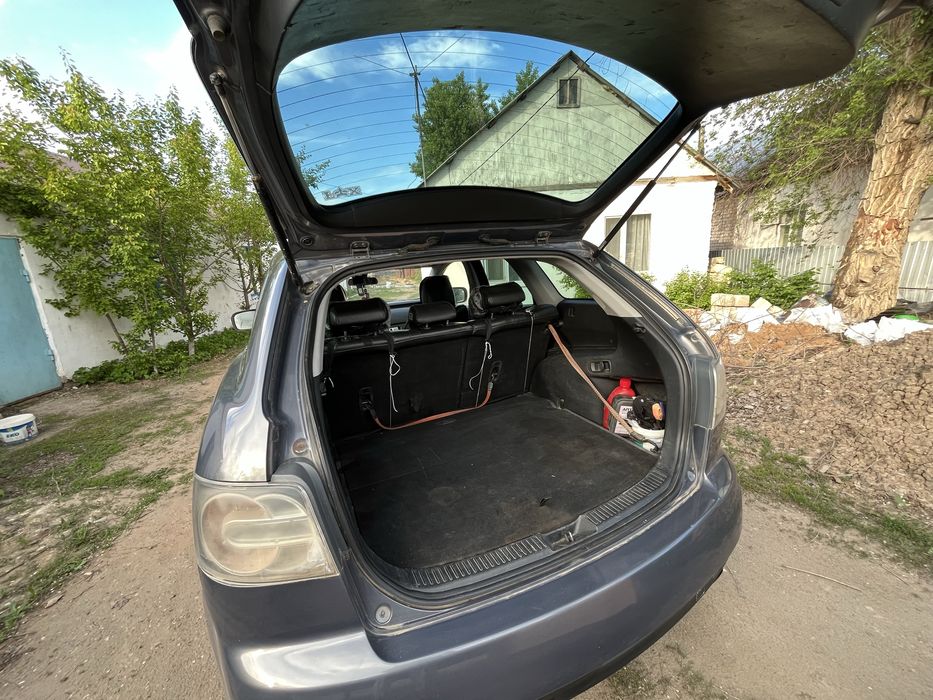 Продаю машину Mazda CX-7