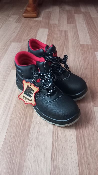 Продам ботинки для рабочих