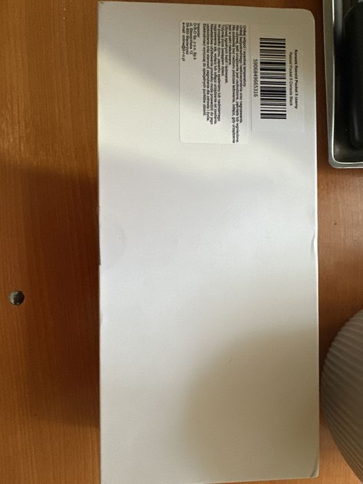 Vand consola Retroid poket 5 noua 8gb ram 128gb stocare
