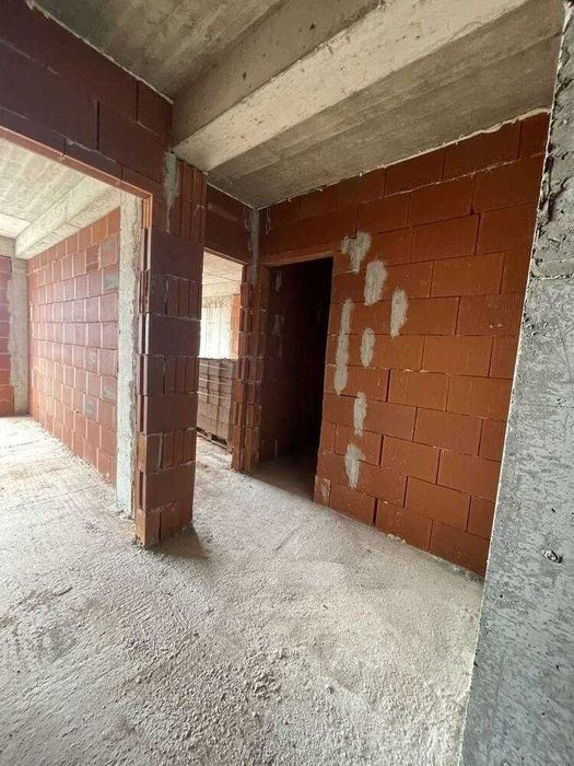 Продава се Двустаен апартамент в Пловдив, Южен - 65 кв.м за 1000 €/кв.м - Снимка #3