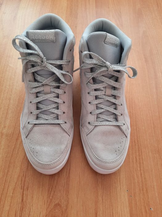 Дамски кецове Reebok