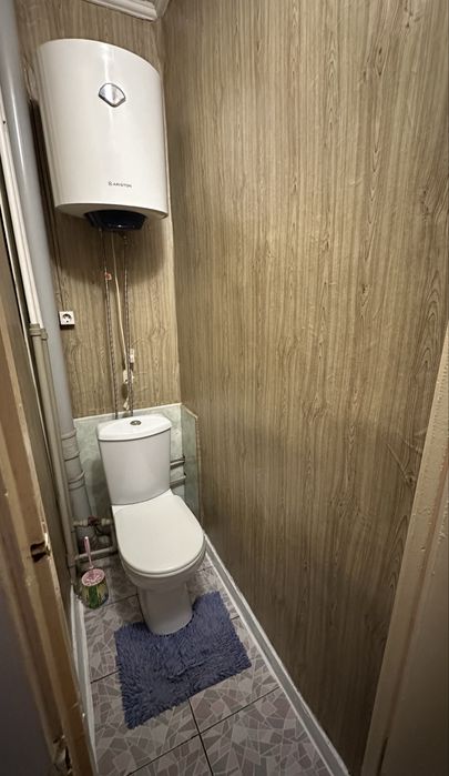 Продам 2 ком кв 4-10, 1 этаж