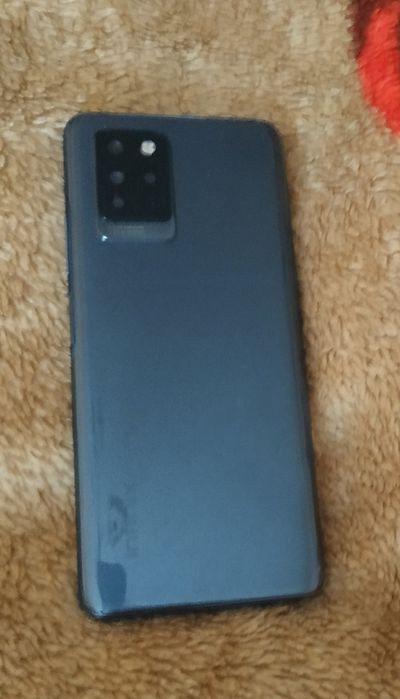 Infinix note 10 pro в идеале.