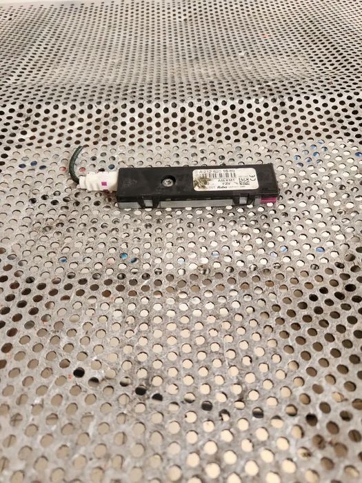 Modul Amplificator Antena Mercedes C/E Class W204 W212 Cod A