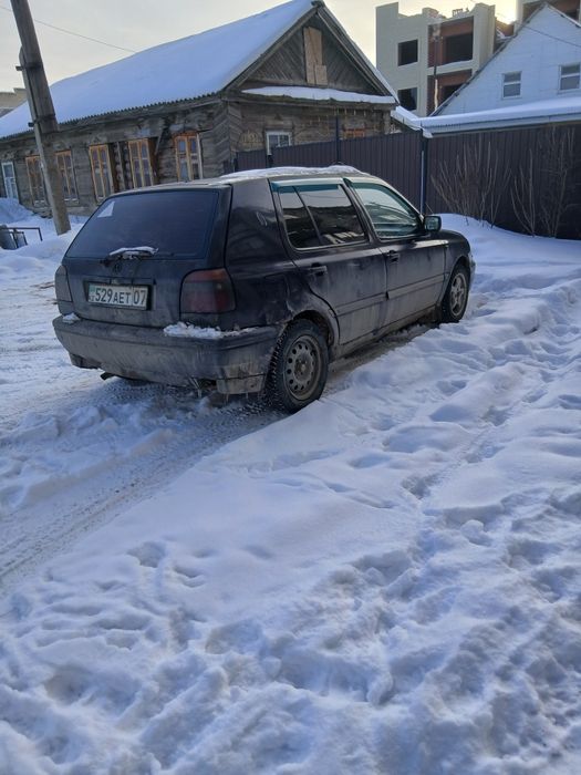 Продам автомобиль гольф 3 1992 года