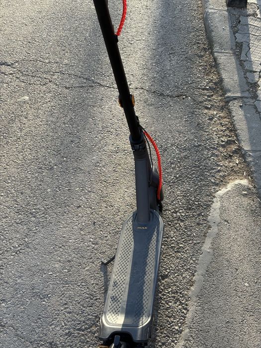 Trotineta electrica ninebot max g2