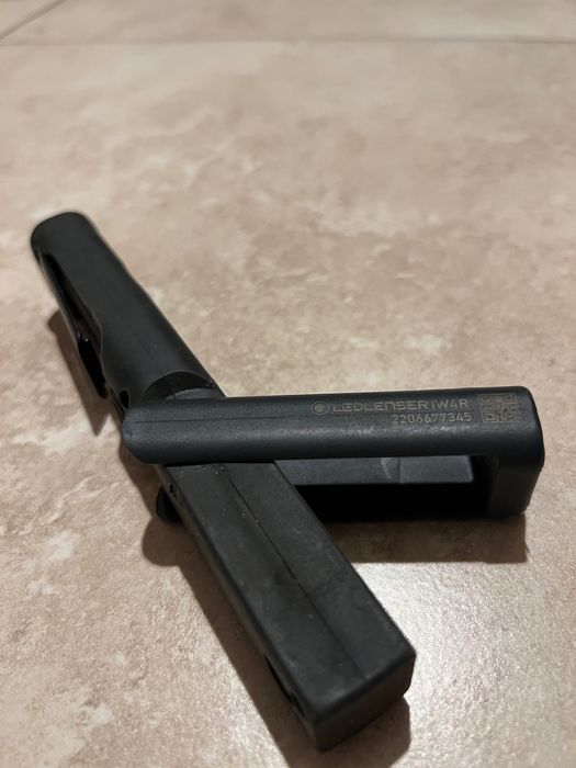 ledlenser iw4r (fenix, nitecore, armytek)