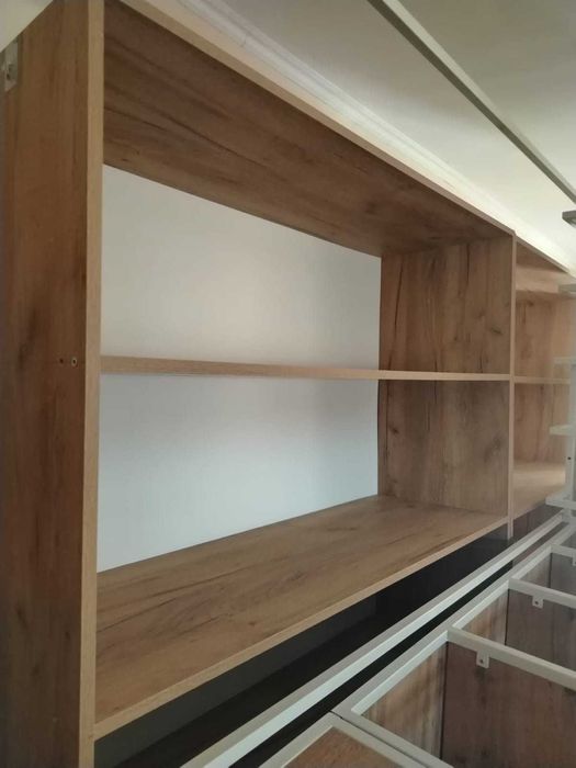 Продам стелажи и шкафы