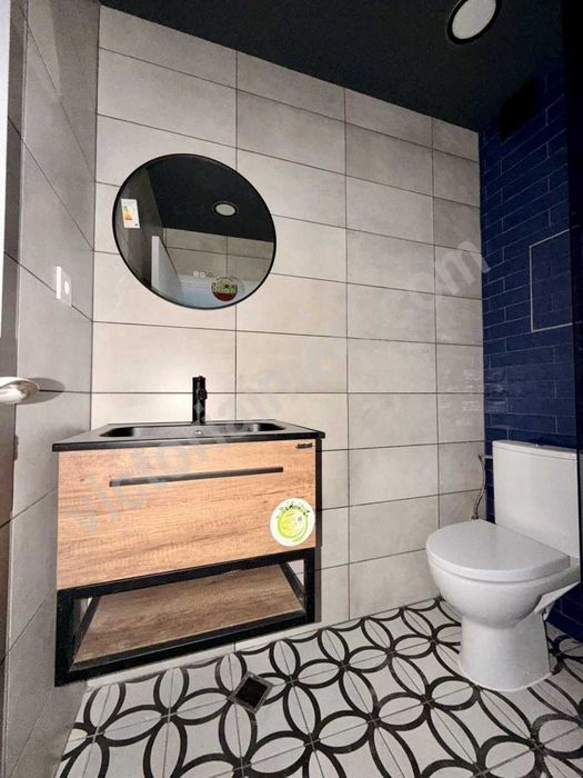 Продава се Двустаен апартамент в Велико Търново, Център - 60 кв.м за 1984 €/кв.м - Снимка #3