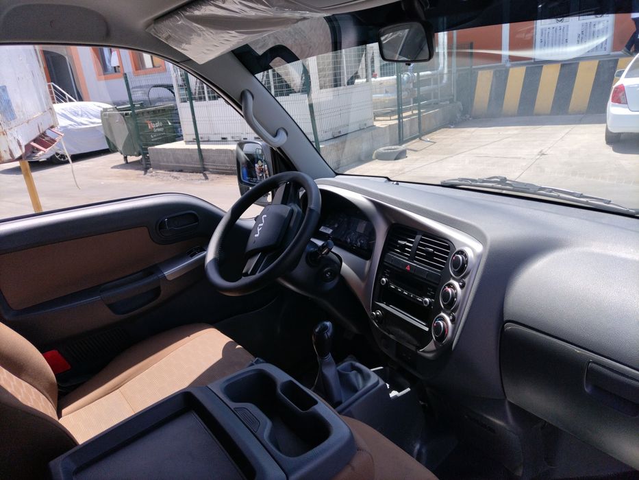 Kia bongo 2024. Pacti yengi