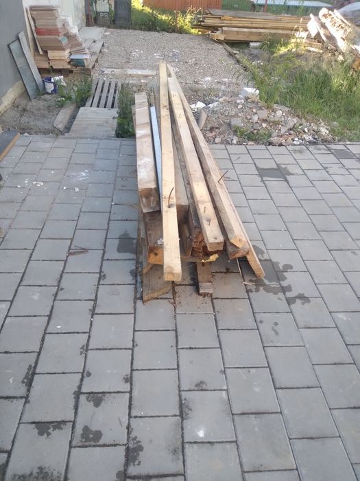 Vând lemn brad din demolari