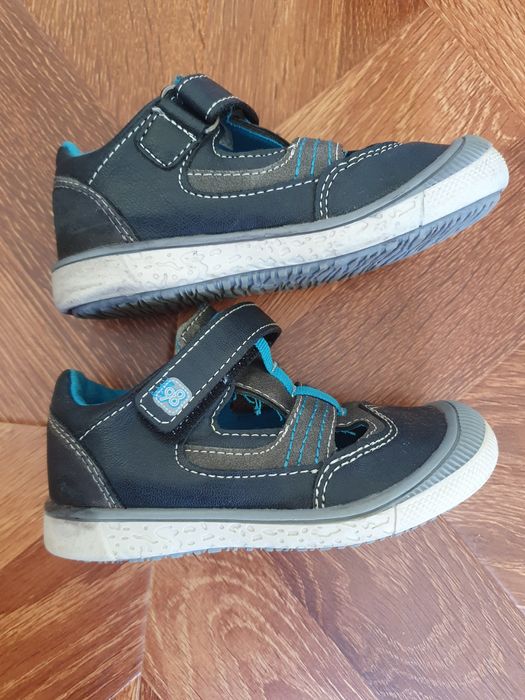 Детски сандали 24 номер