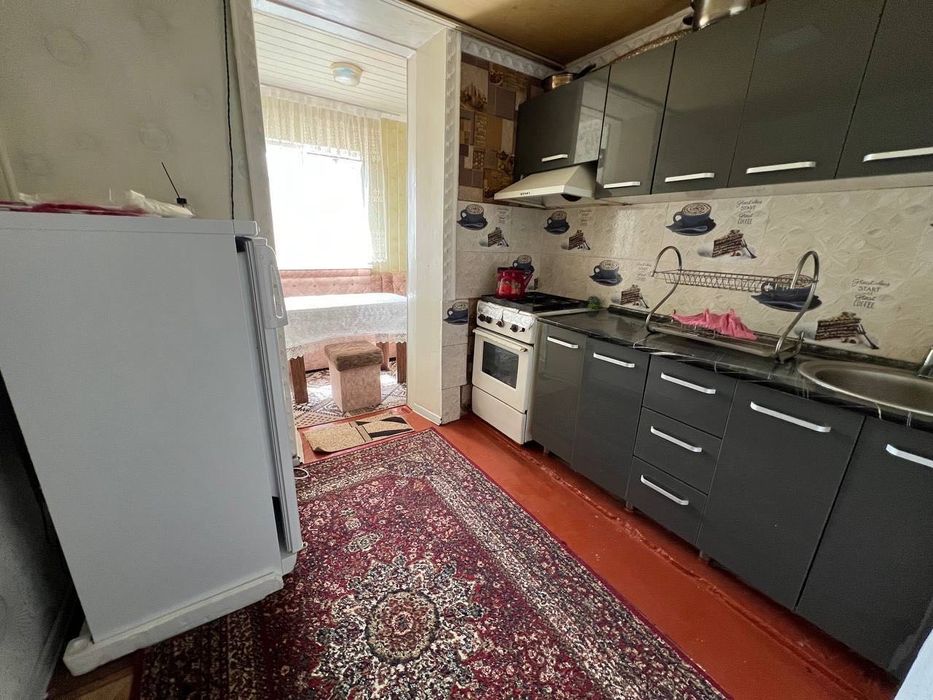 Сдаётся 2x комнатная квартира
C обстановкой 
В горде Алмалыке