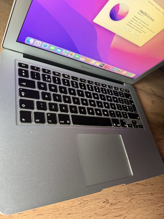 MacBook Air, core i5 , ssd 256 в отличном состоянии