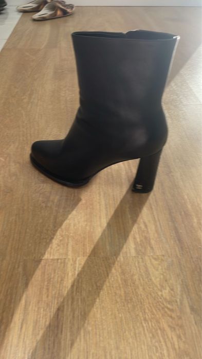 Ботинки женские