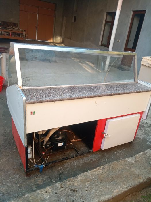 Холодильник Витрина инвектор