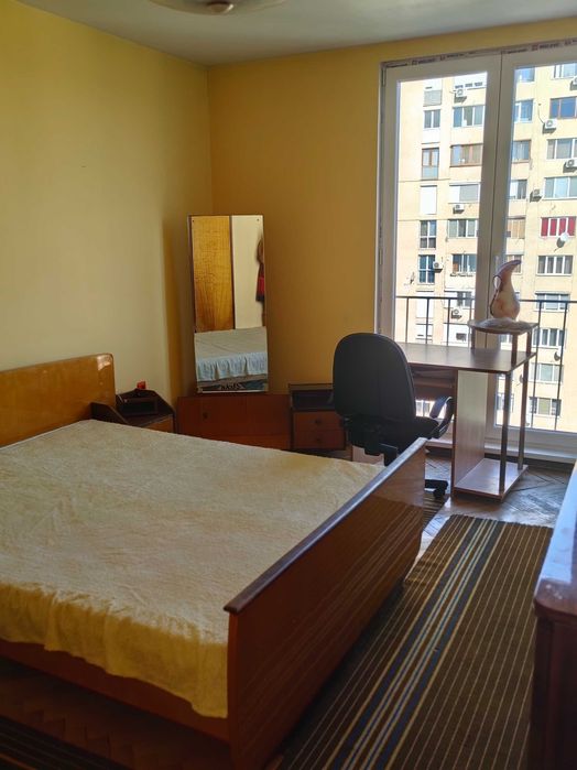 Под наем Плевен в центъра, двустаен с отделна кухня