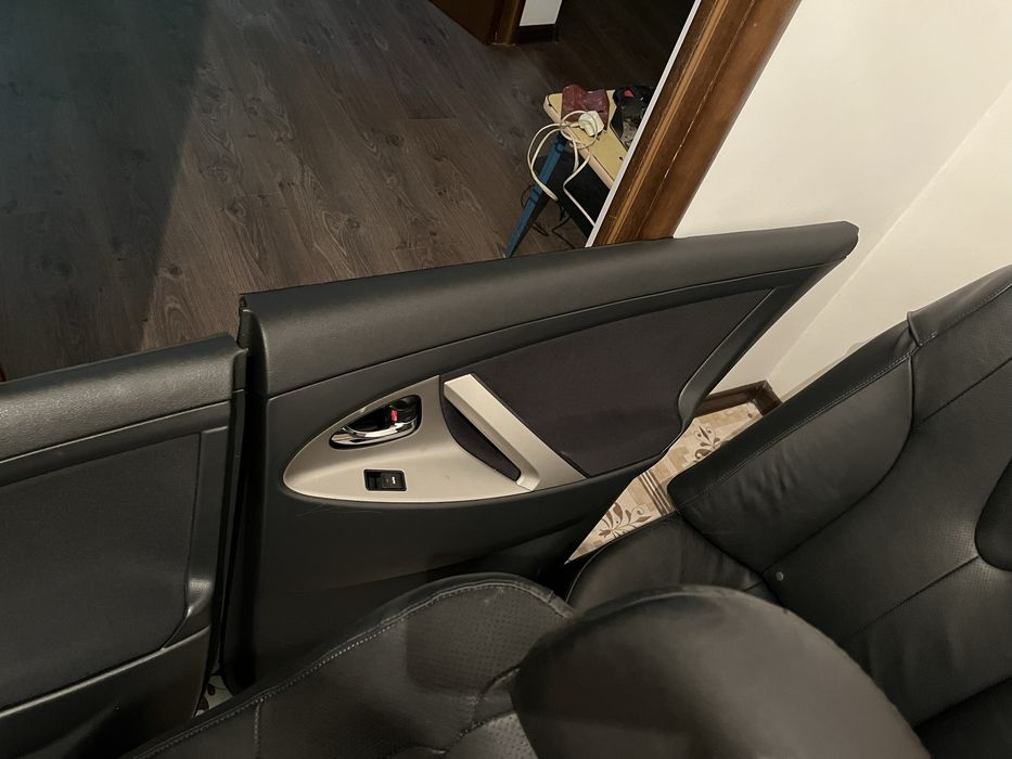 Сиденья для камри 45