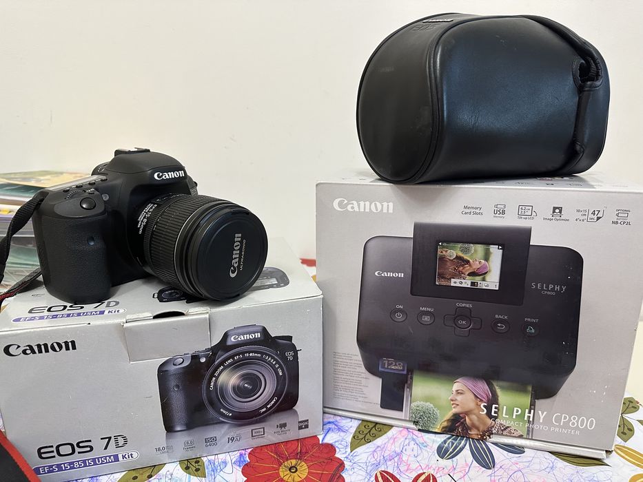 Продается фотоаппарат canon 7D