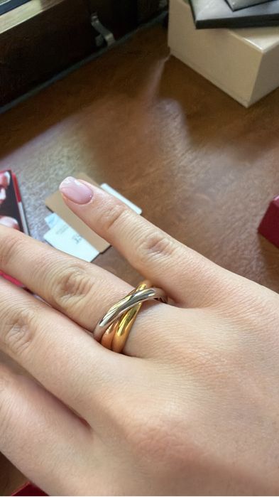 Кольцо Cartier Trinity