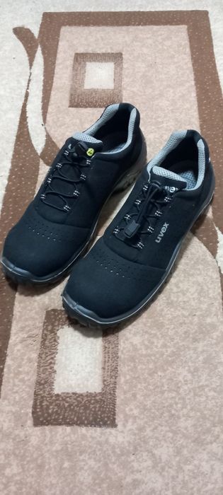 Bocanci protectie Uvex