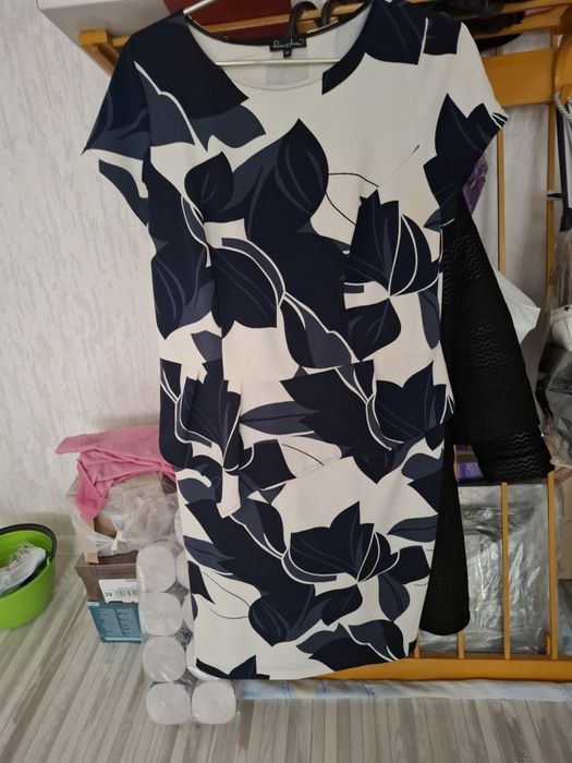 Платье новое размер 56