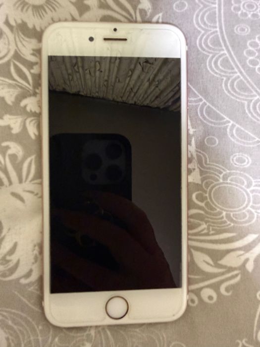 Iphone 6s работещ!!!