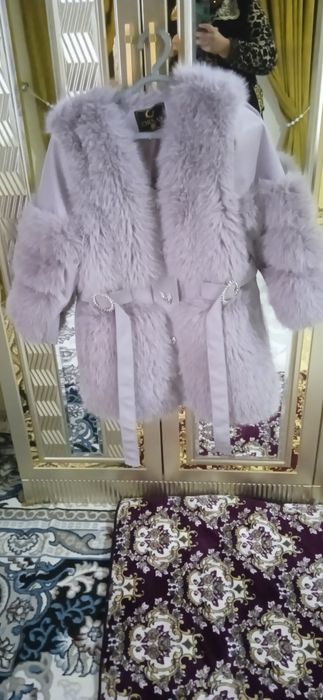 Palto kastum zamishli shuba sotiladi