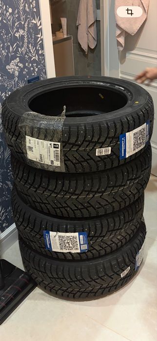 Продам зимнюю резину 225/55 R18 Cordiant Snow Cross 2  с шипами