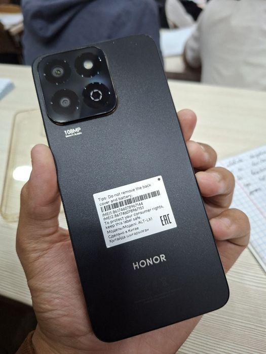 Honor x7c holati ideal