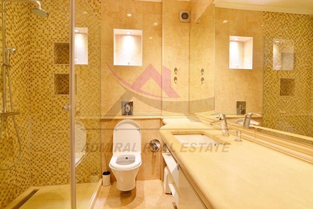 Дава се под наем Двустаен апартамент в Варна, Център - 85 кв.м за 1100 € - Снимка #7