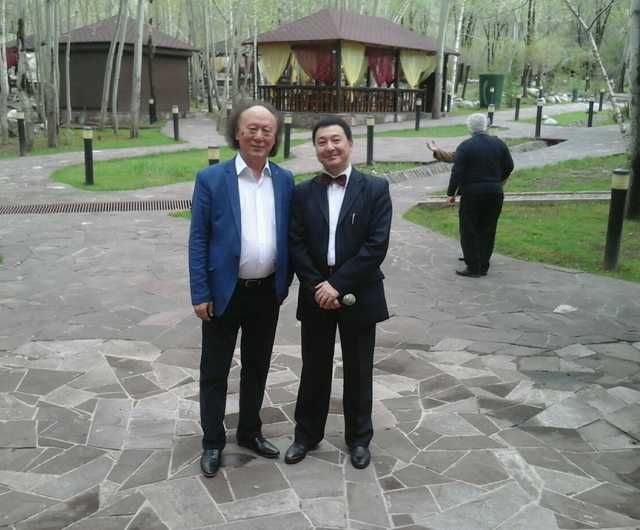 Алматы тамада 2 языка